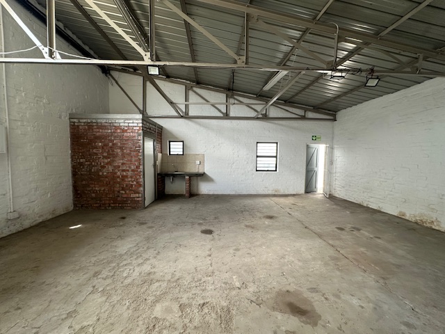 To Let commercial Property for Rent in Maitland Western Cape